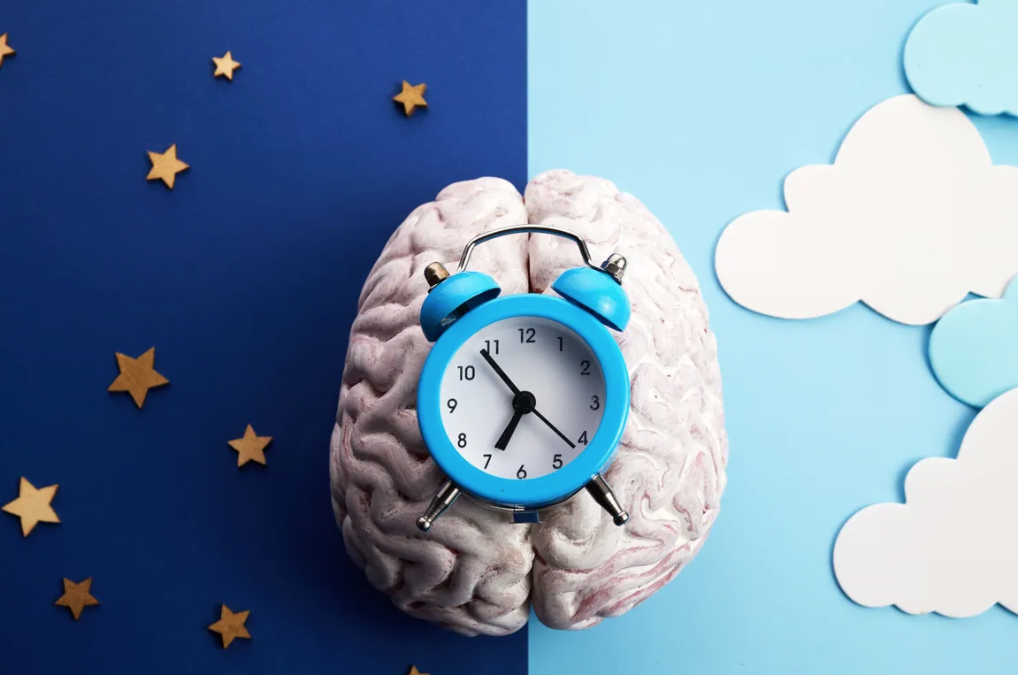 Combien d’heures par nuit faudrait-il dormir à partir de 40 ans?